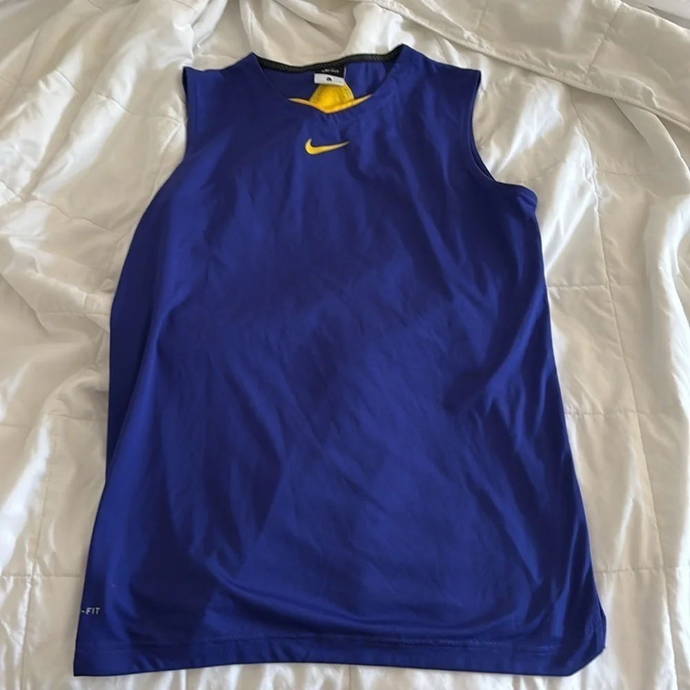Nike Purple Gold Dri-Fit Kobe Bryant Mamba Rare Muscle Tank Womens Size Large